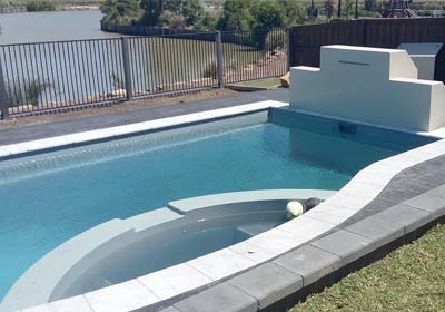 Maitland Ponds Pool Surround